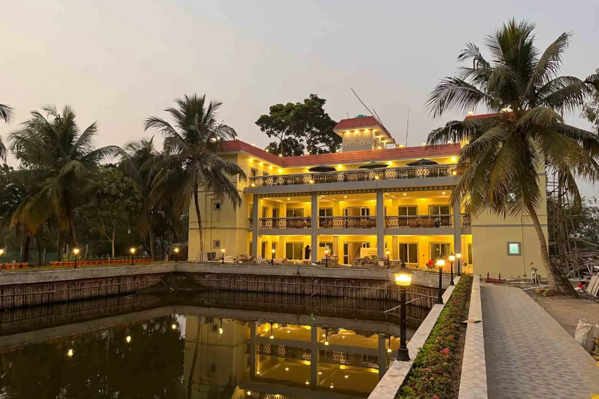 hotel icon in sundarban vip hotel with sundarban mondal travels